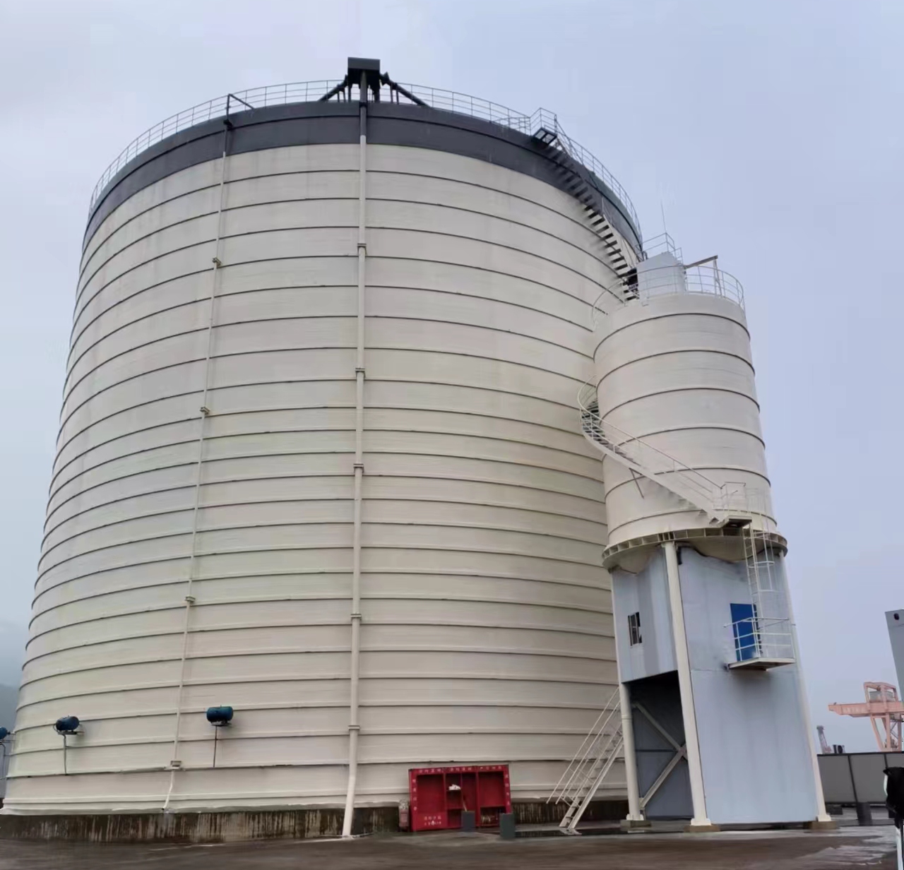 古冶10万吨水泥钢板库